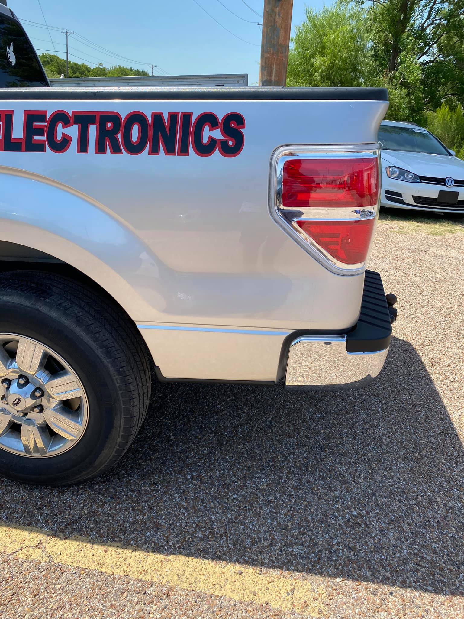 Le Brothers Auto Body Shop Repair Auto Body Shop & Sales Fort Worth